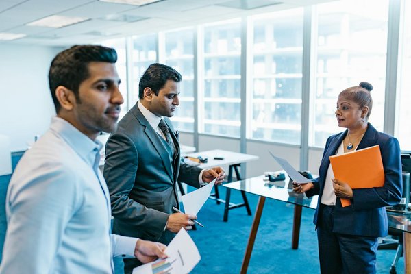 Bahnbrechende High-Tech-Stoffe für Sportbekleidung: Welche Materialien garantieren Höchstleistungen?